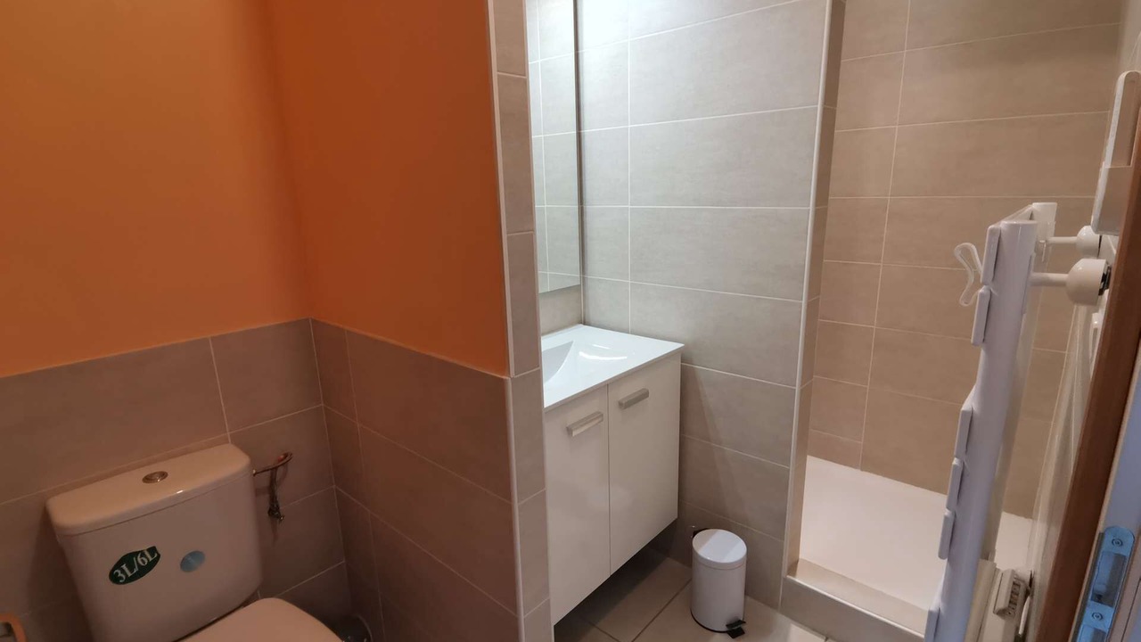 Photo of Bathroom in Chorges