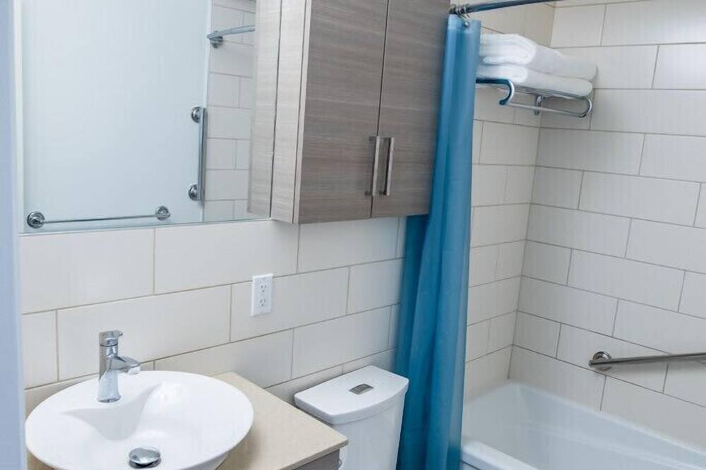 Photo of Bathroom in Cressy
