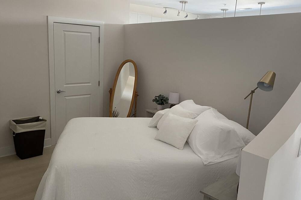Photo of Bedroom in Wheaton