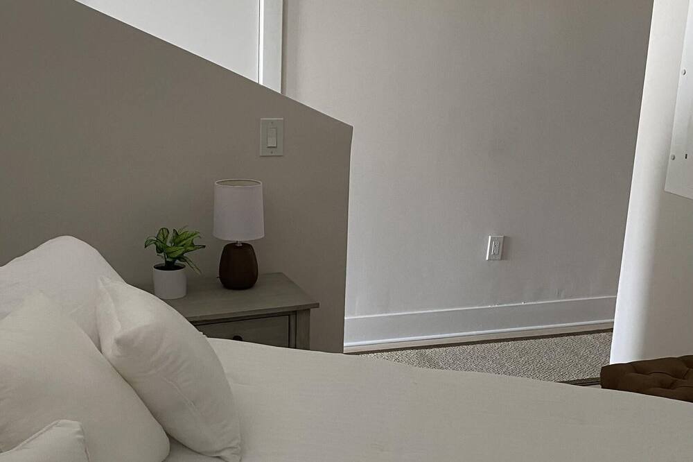 Photo of Bedroom in Wheaton