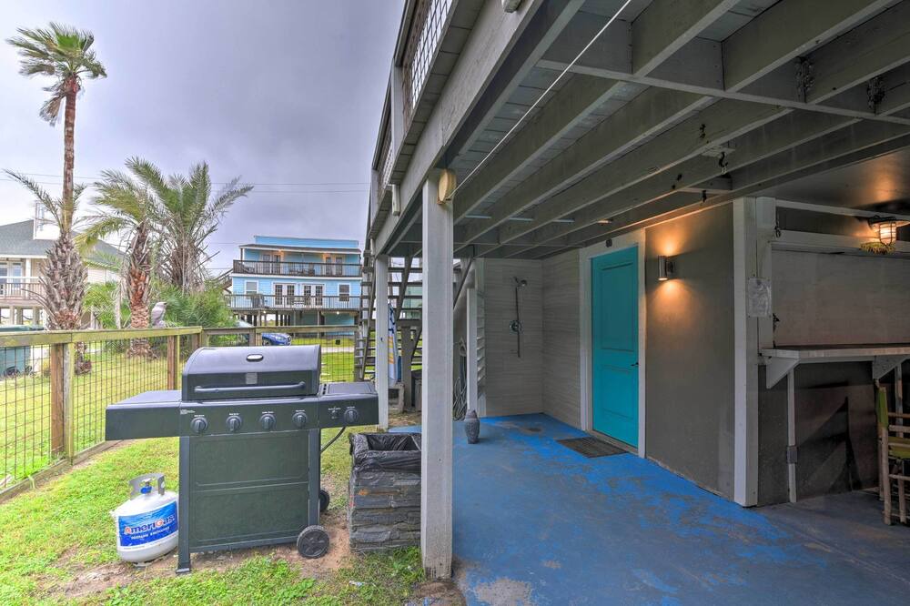 Photo of Others in Bermuda Beach