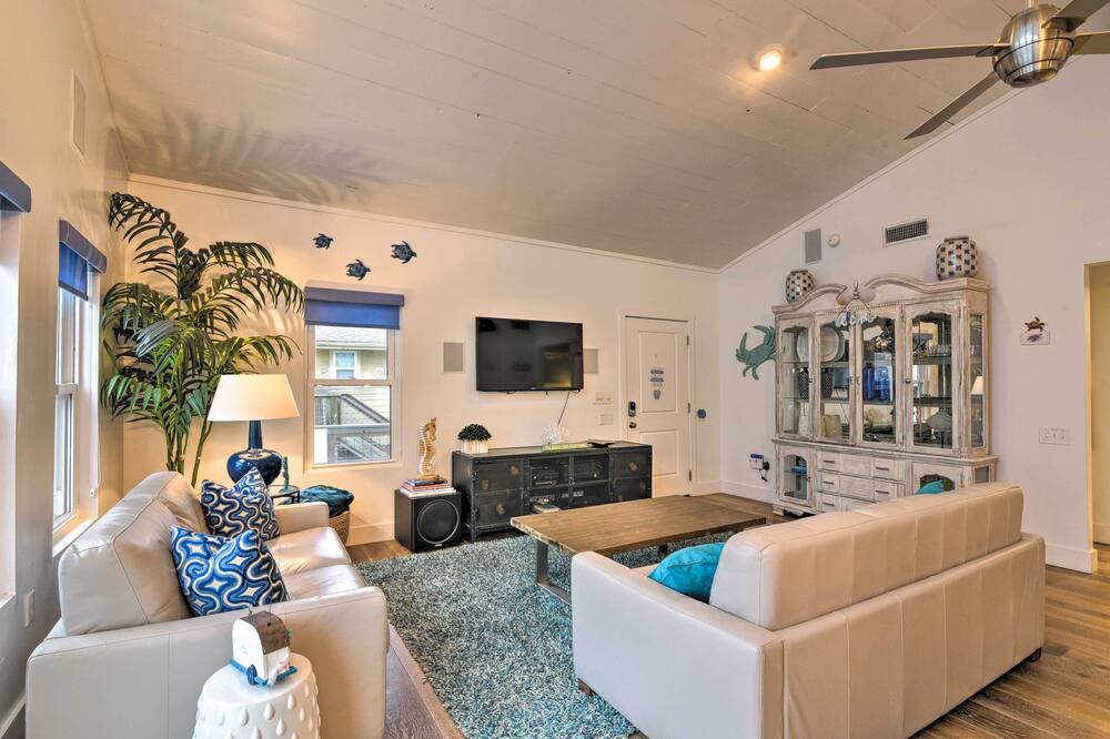 Photo of Bedroom in Bermuda Beach