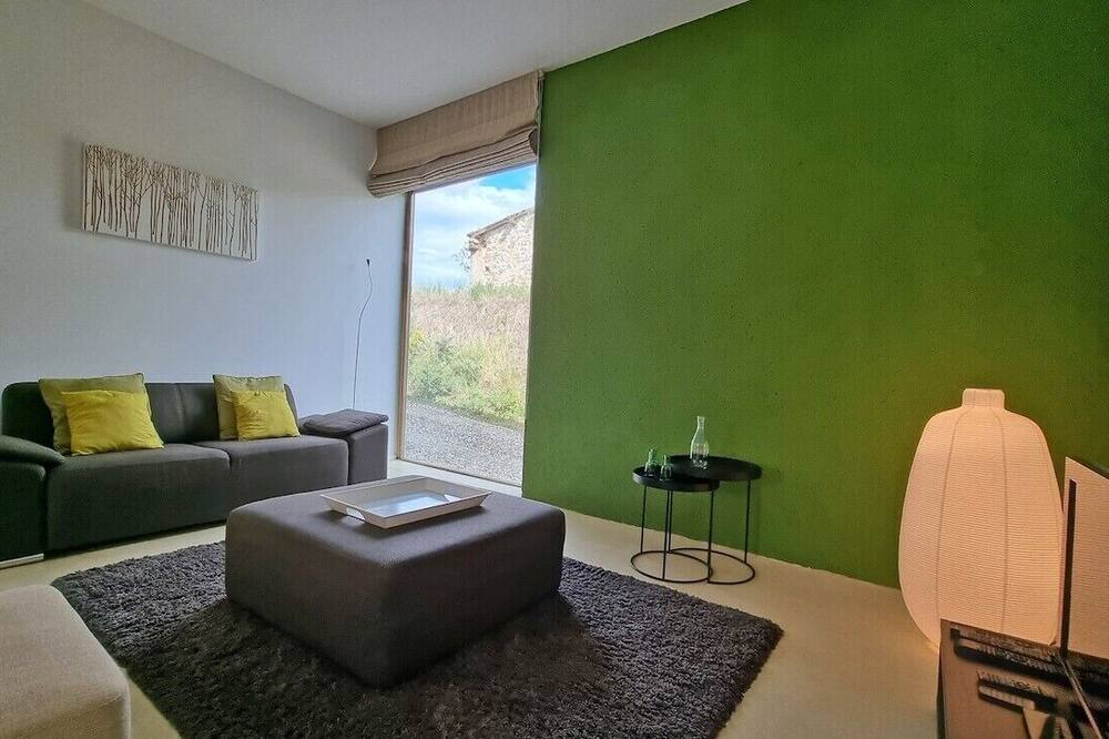 Photo of Livingroom in Saint-Frichoux