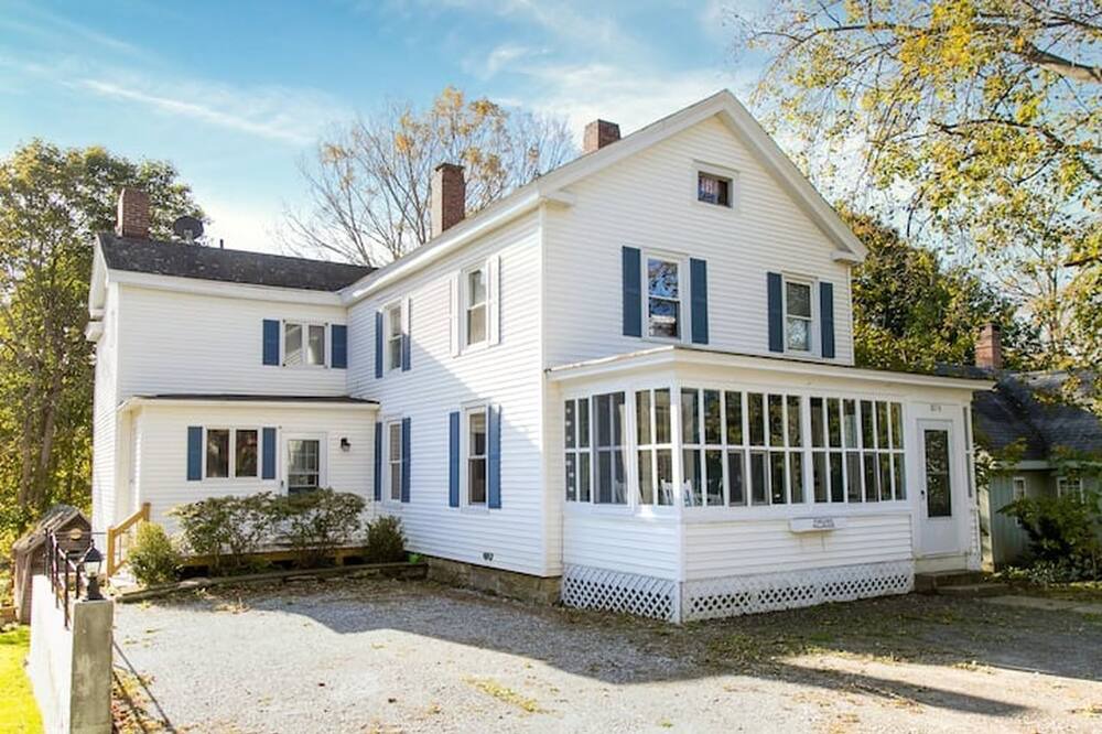 Photo of Outdoor in Housatonic