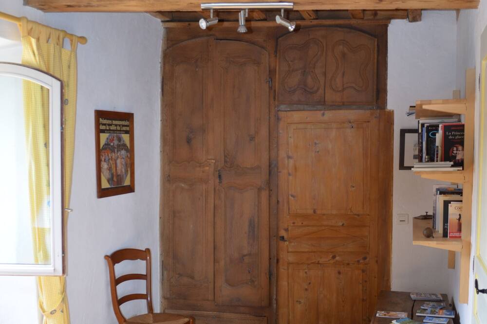 Photo of Livingroom in Cazaux-Frechet