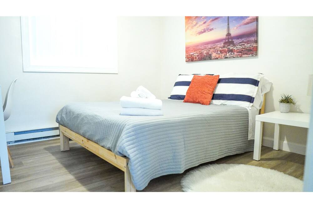 Photo of Bedroom in Berrien Springs