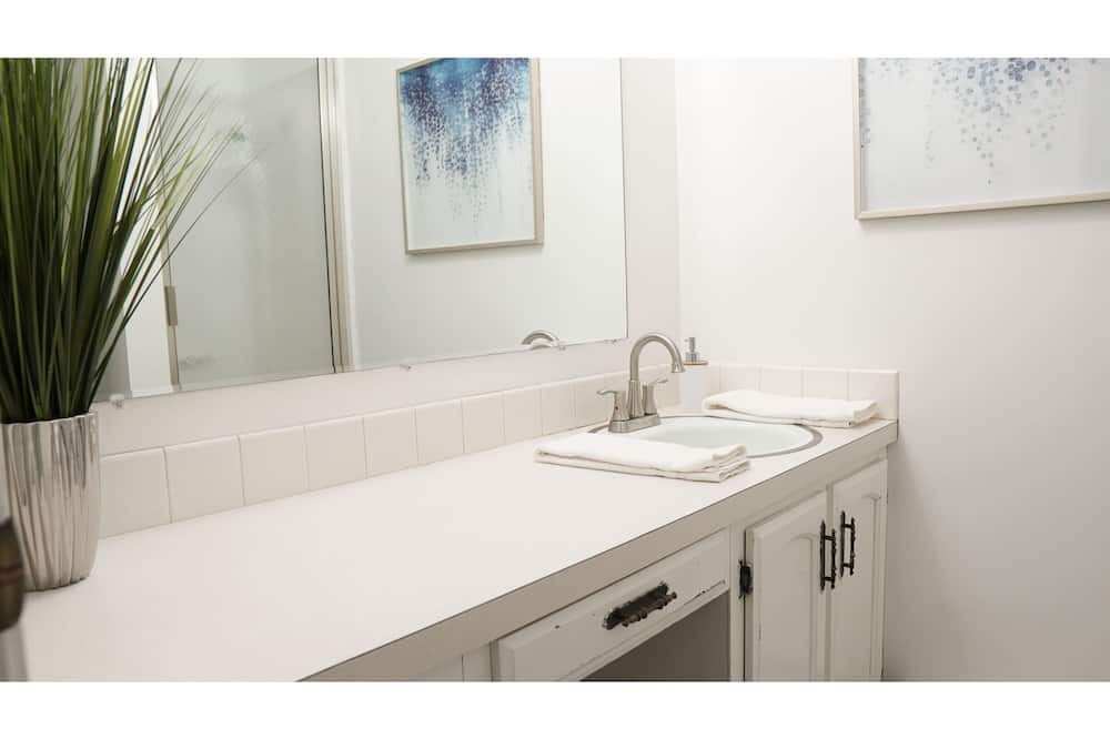 Photo of Bathroom in Berrien Springs