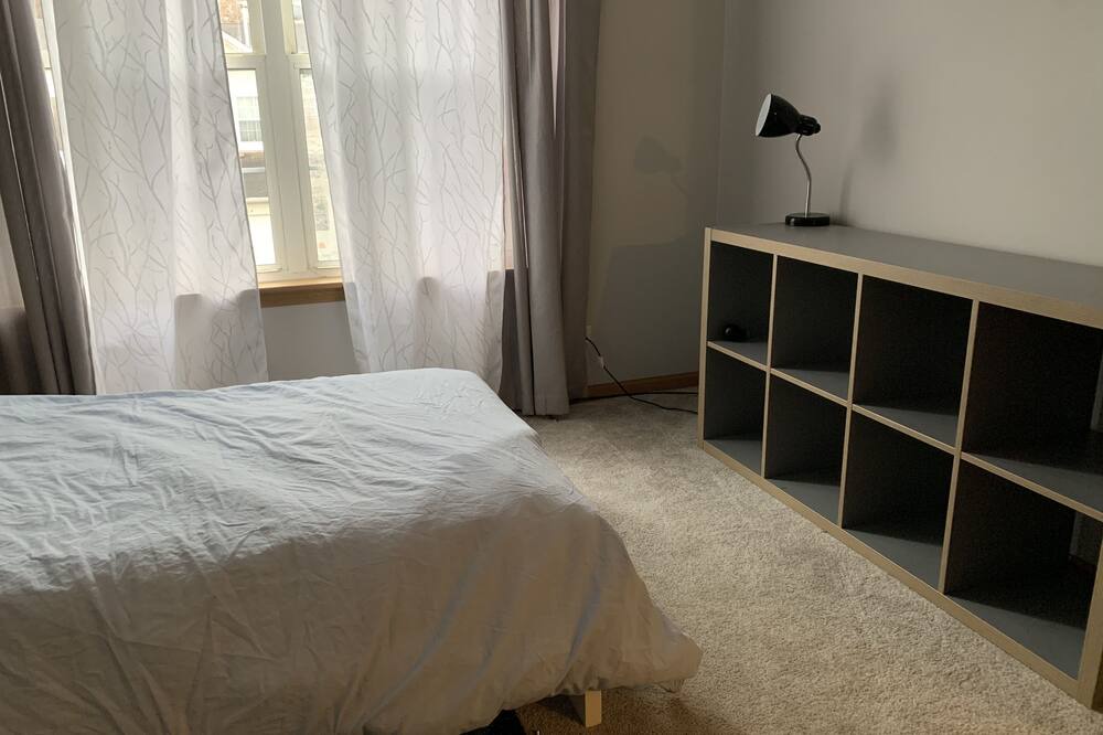 Photo of Bedroom in Carpentersville