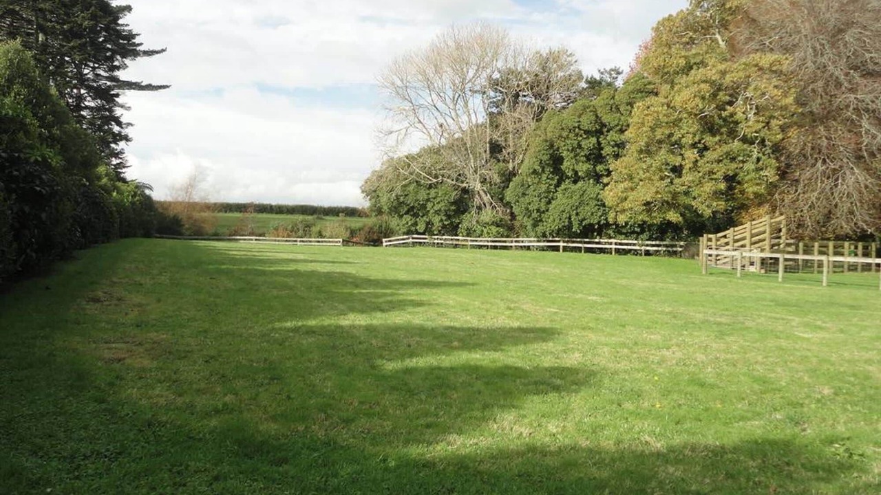 Photo of Others in Stratford