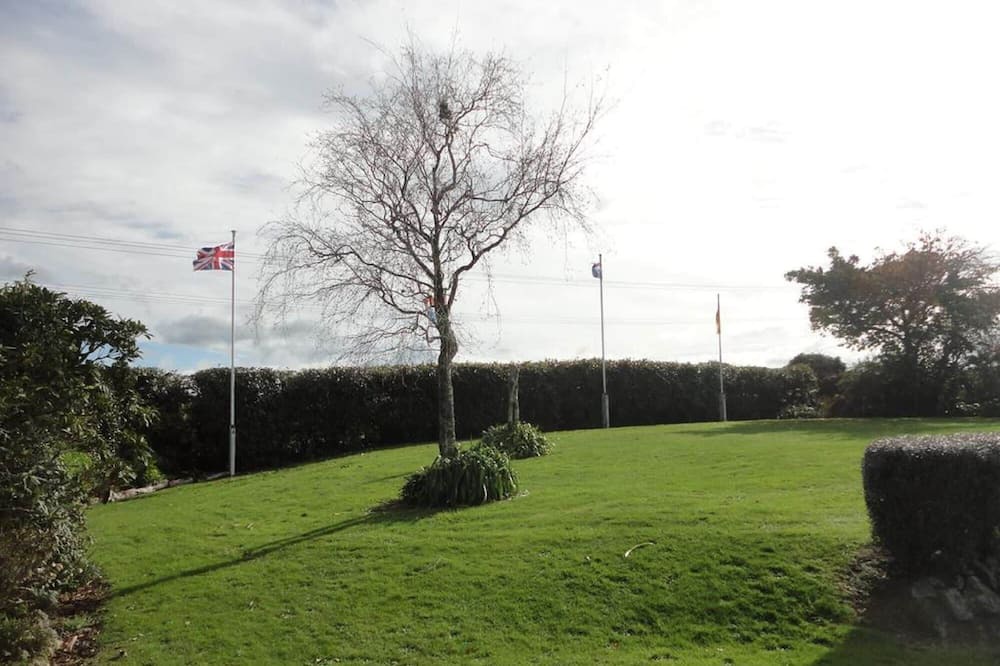 Photo of Others in Stratford