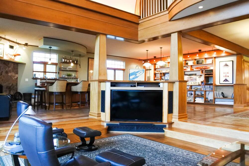 Photo of Livingroom in Alexandria Bay