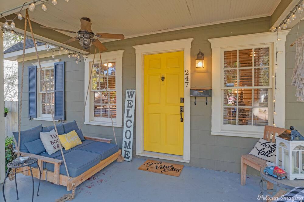 Photo of Patio Balcony in Broadmoor
