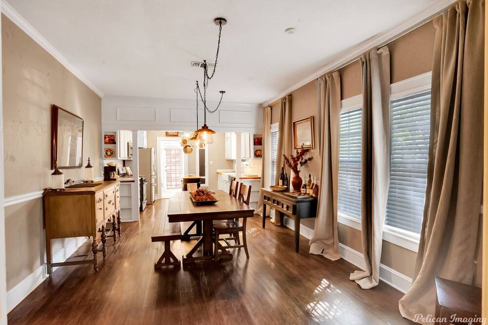 Photo of Livingroom in Broadmoor