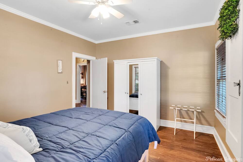 Photo of Bedroom in Broadmoor