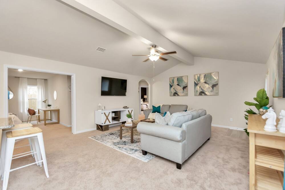 Photo of Bedroom in Hockley
