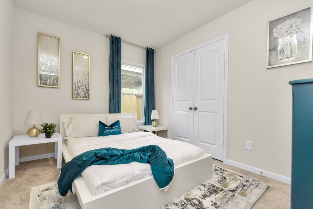 Photo of Bedroom in Hockley