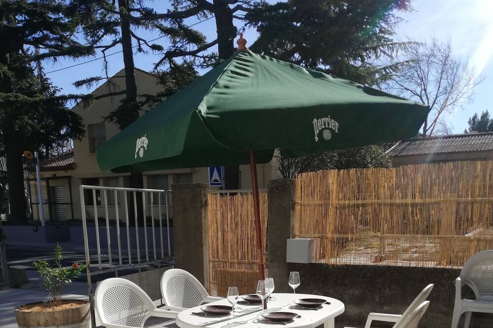 Photo of Patio Balcony in Paziols