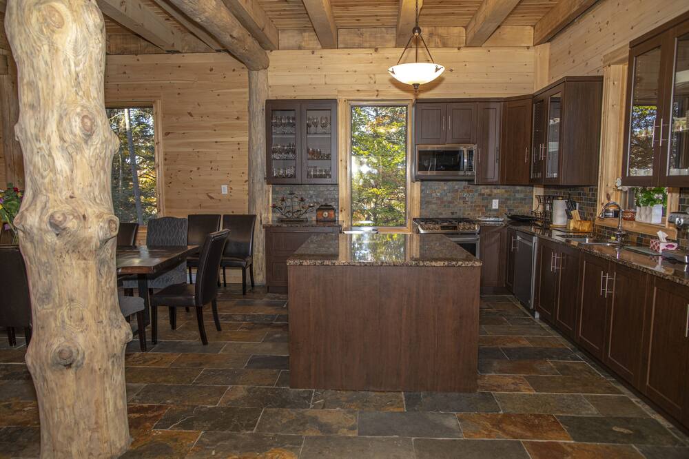 Photo of Kitchen in Wentworth-Nord