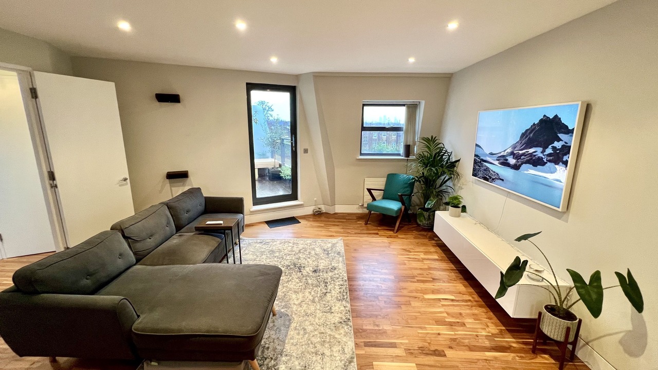 Photo of Others in Balham