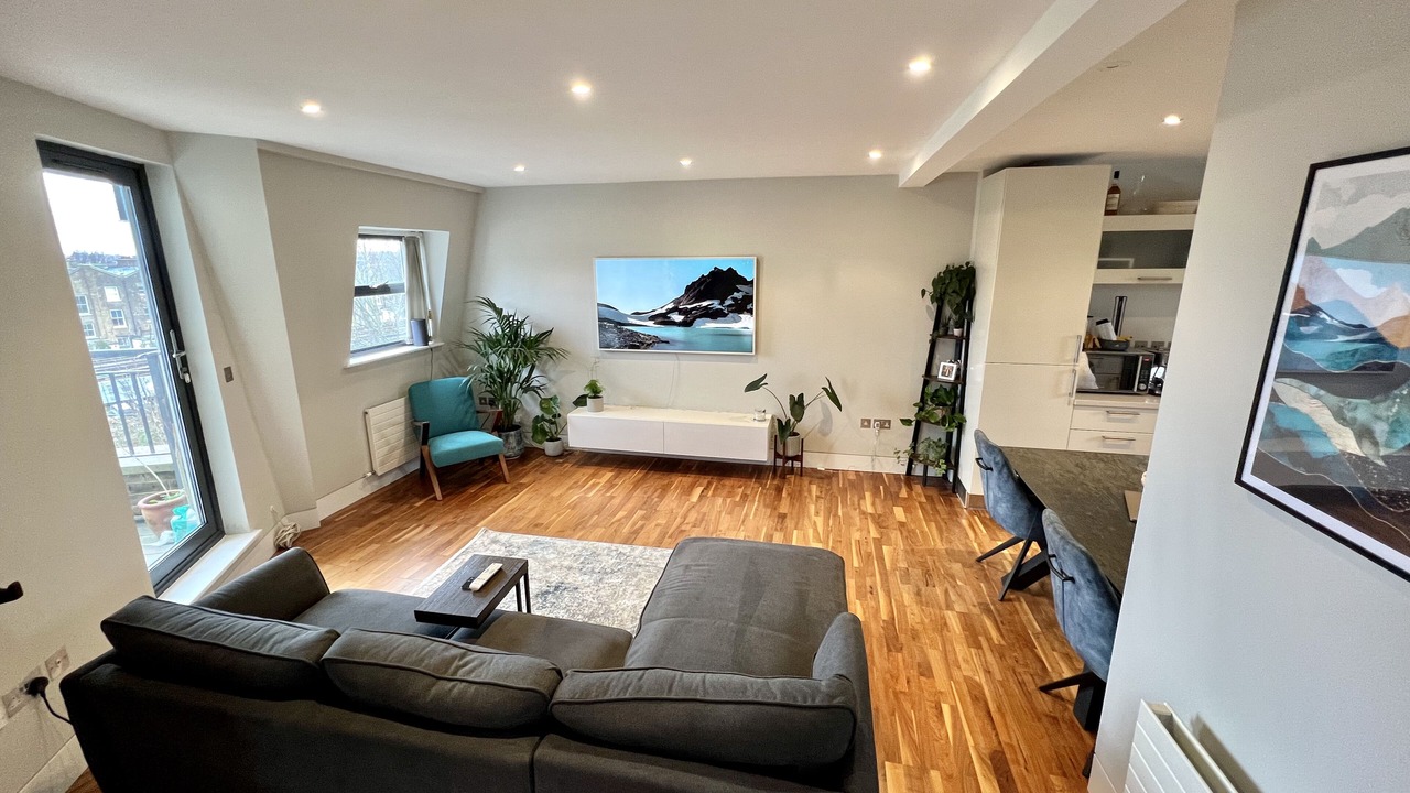 Photo of Others in Balham