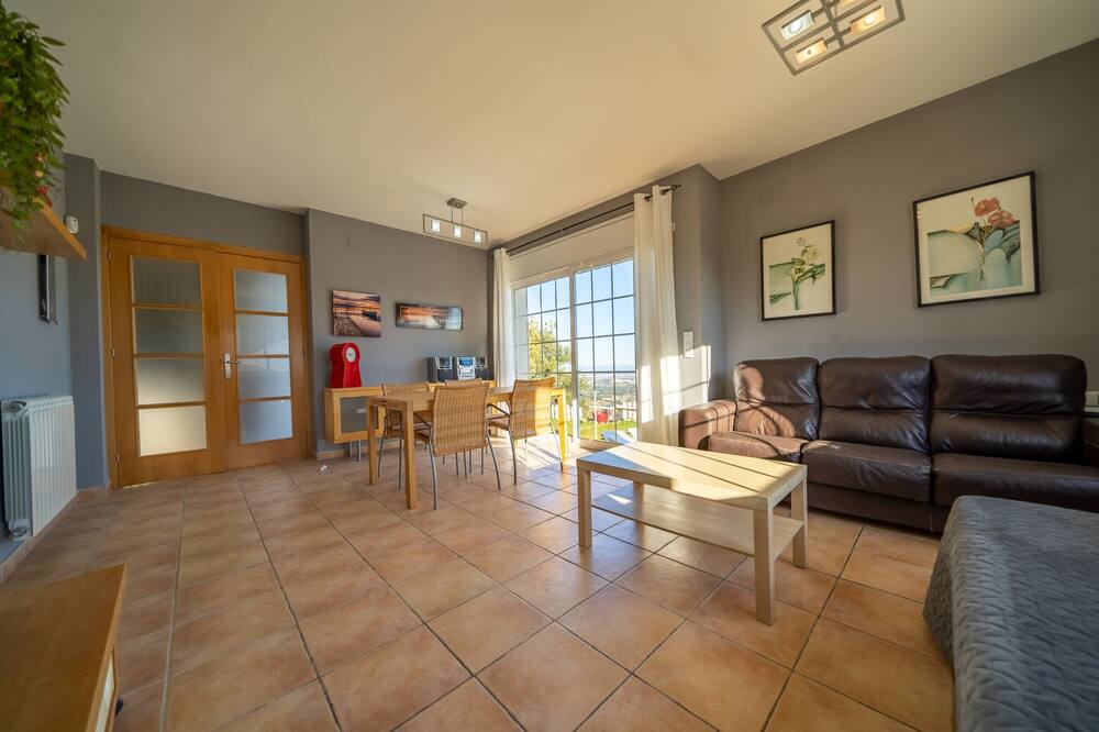 Photo of Livingroom in Palafolls