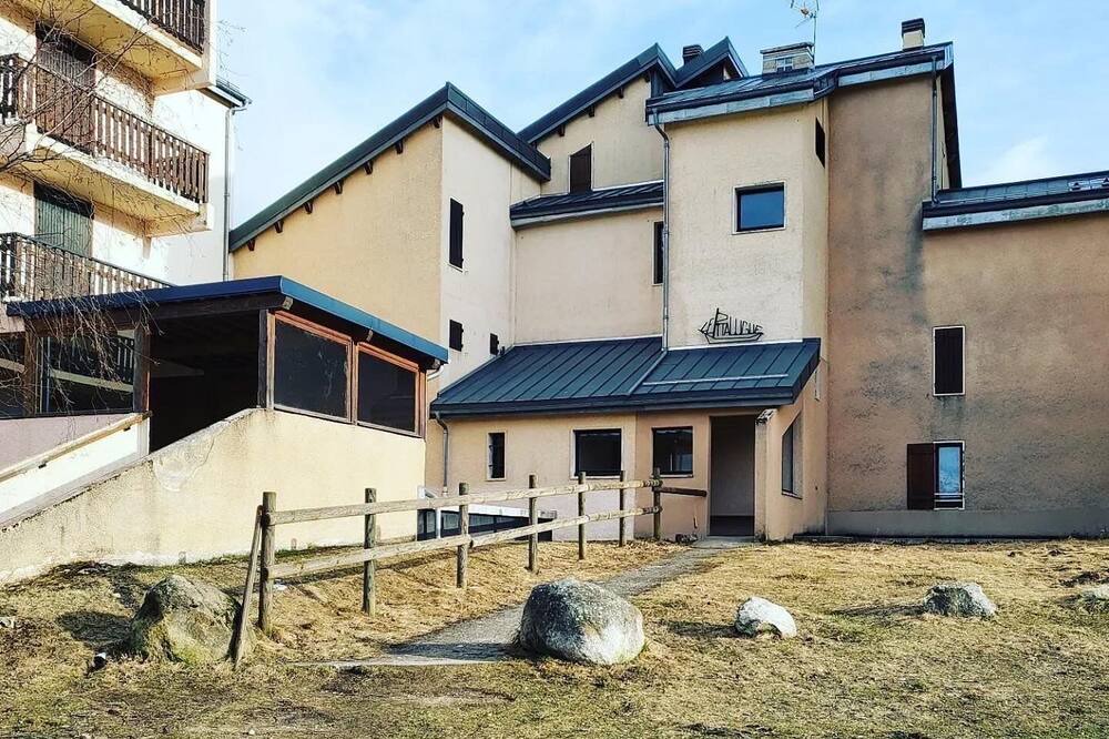 Photo of Outdoor in Savignac-les-Ormeaux