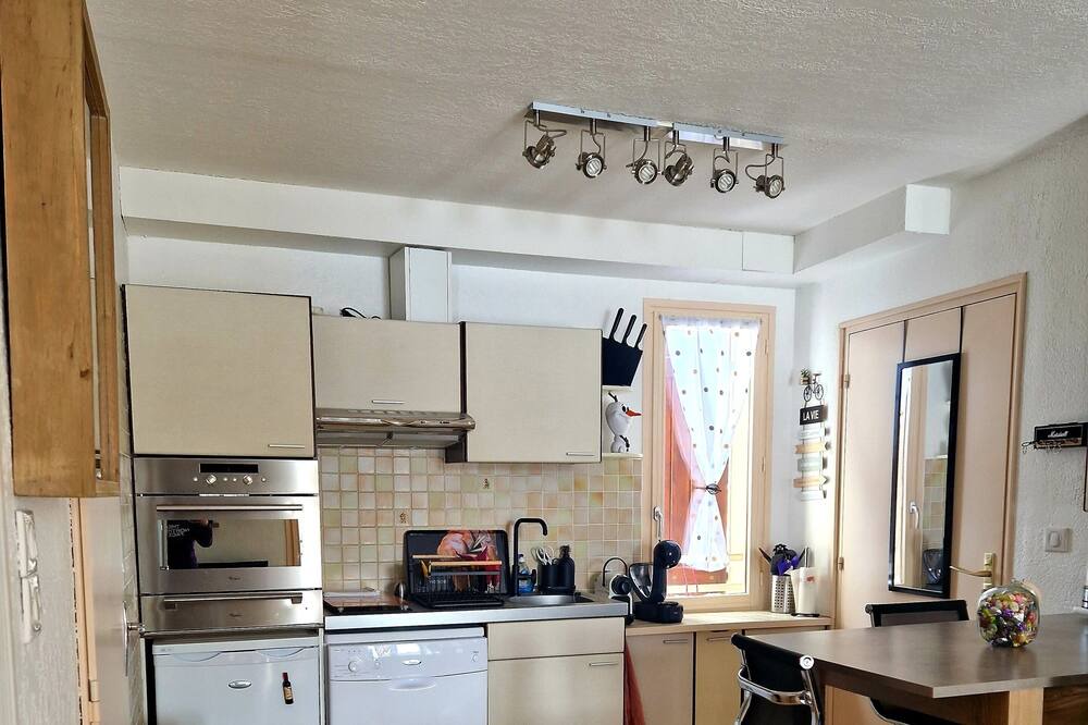 Photo of Kitchen in Savignac-les-Ormeaux