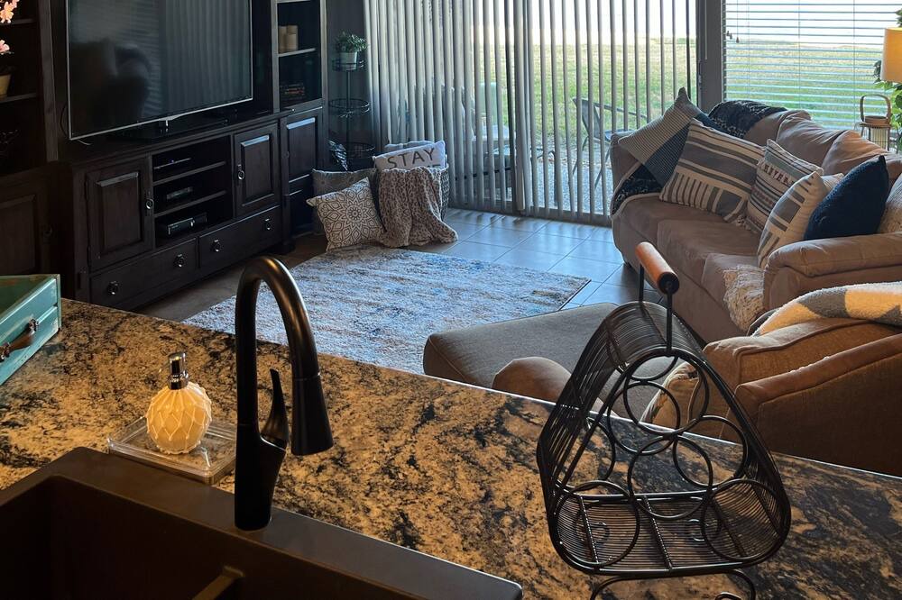 Photo of Livingroom in Walden on Lake Conroe