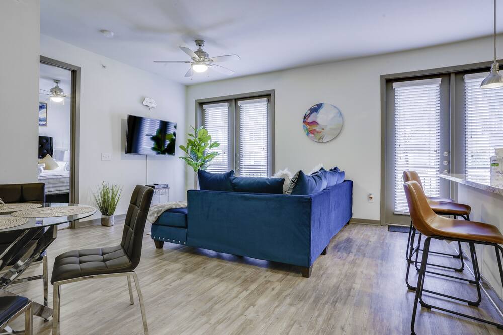 Photo of Livingroom in North Dallas
