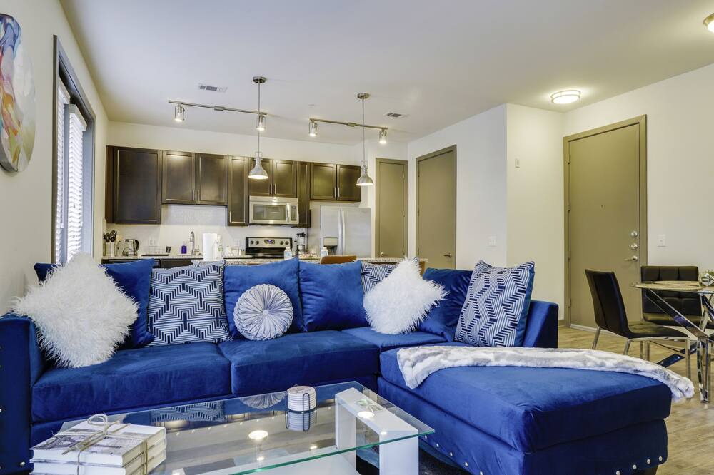 Photo of Livingroom in North Dallas
