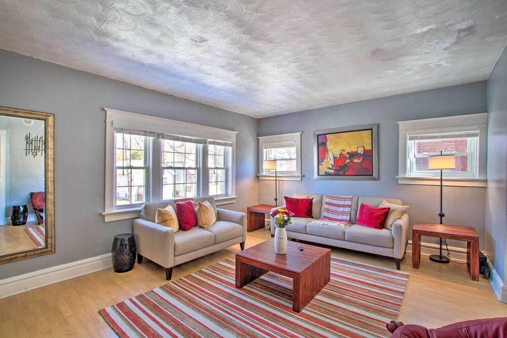 Photo of Bedroom in University City