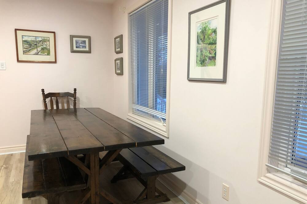 Photo of Bedroom in Trent Lakes