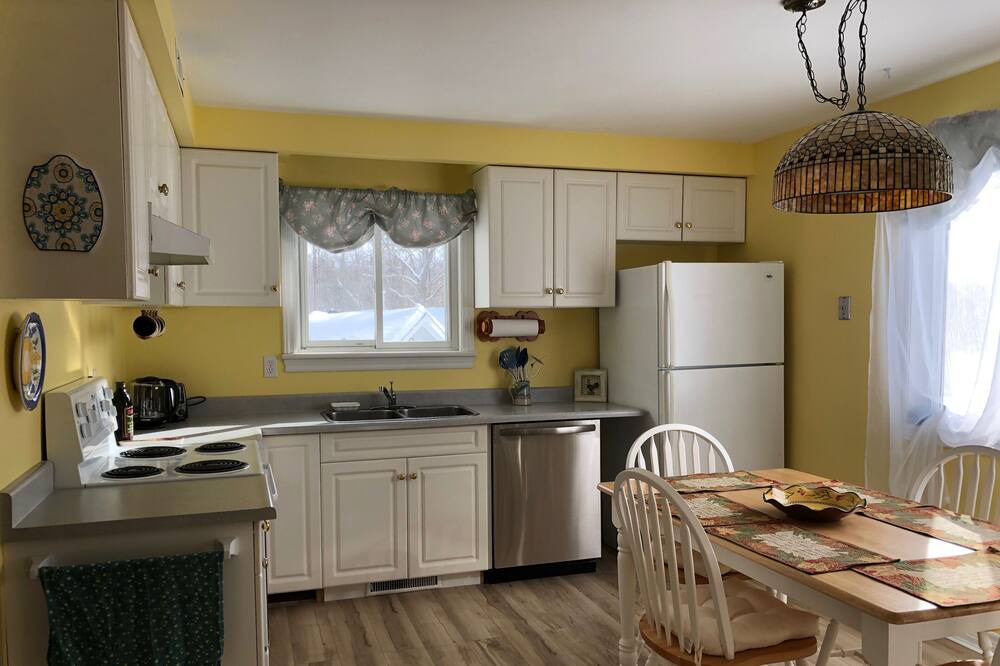 Photo of Kitchen in Trent Lakes