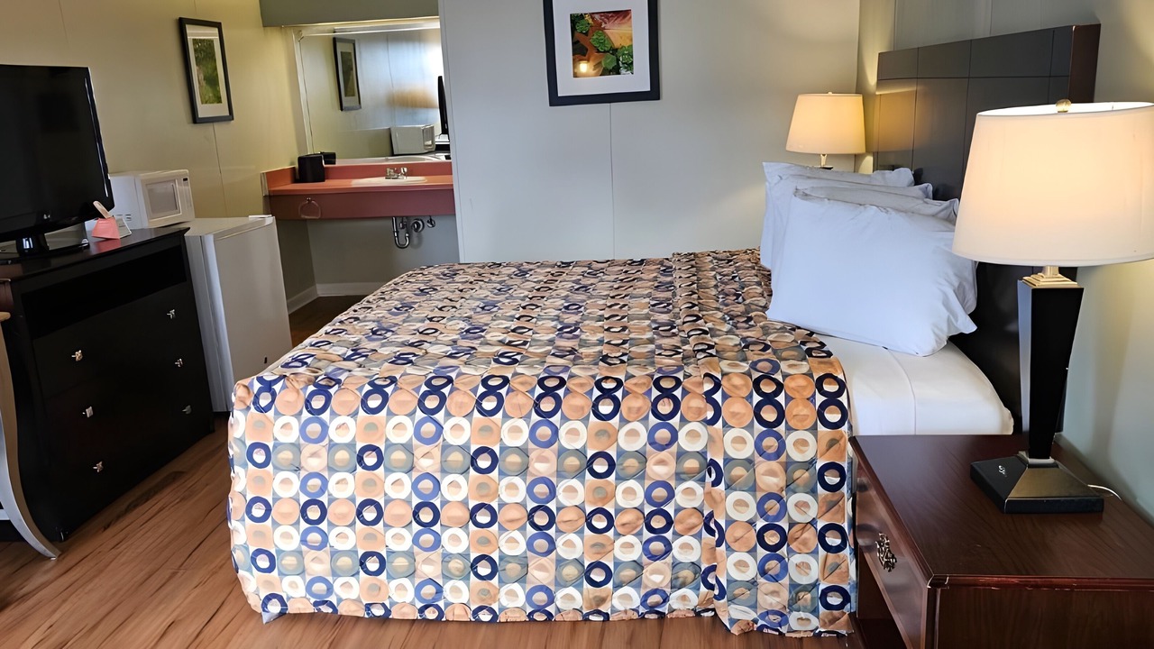 Photo of Bedroom in Danville