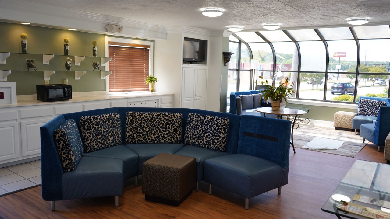 Photo of Livingroom in Danville