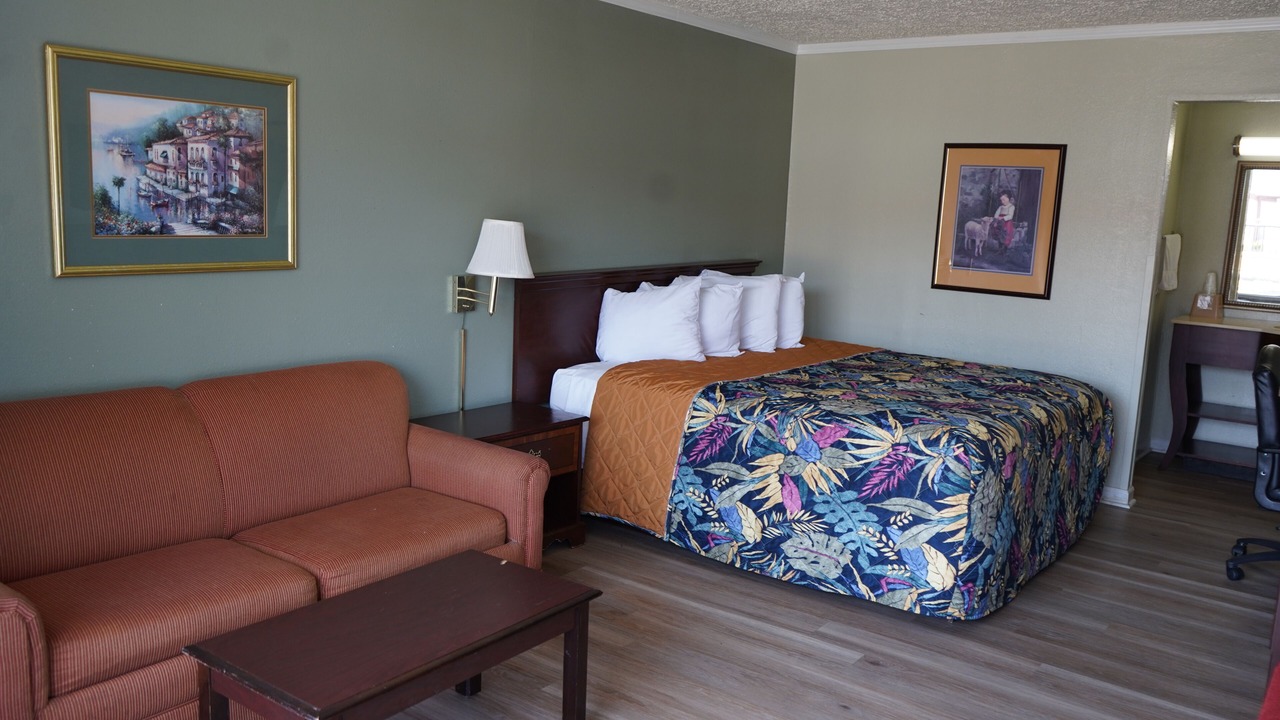 Photo of Bedroom in Danville