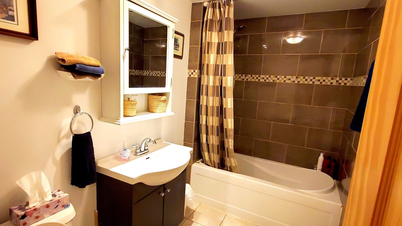 Photo of Bathroom in Hochelaga-Maisonneuve
