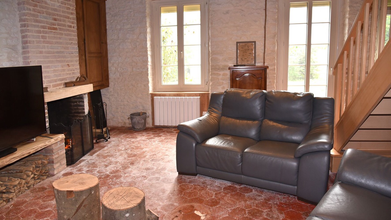 Photo of Livingroom in Beugnon