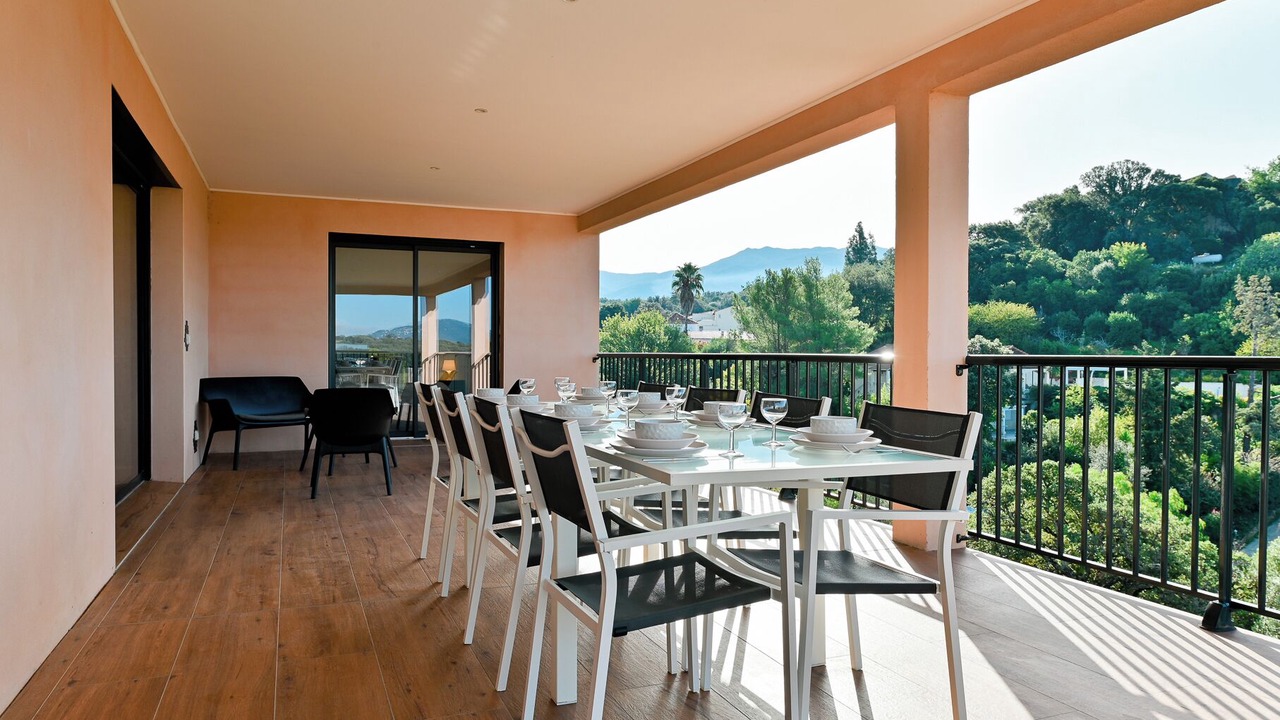 Photo of Others in Cauro