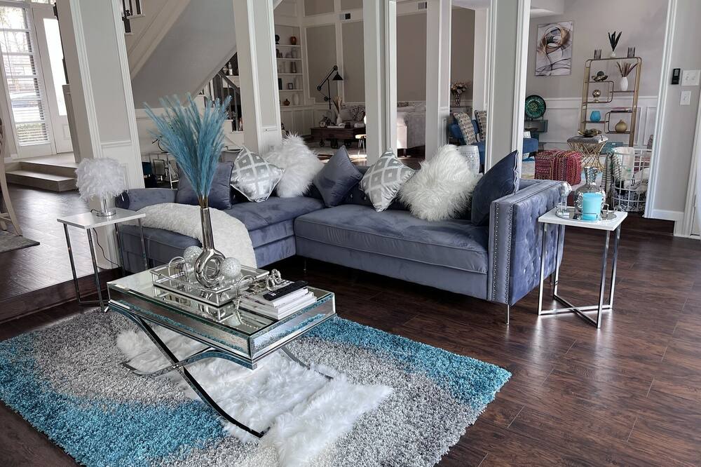 Photo of Bedroom in Pecan Grove