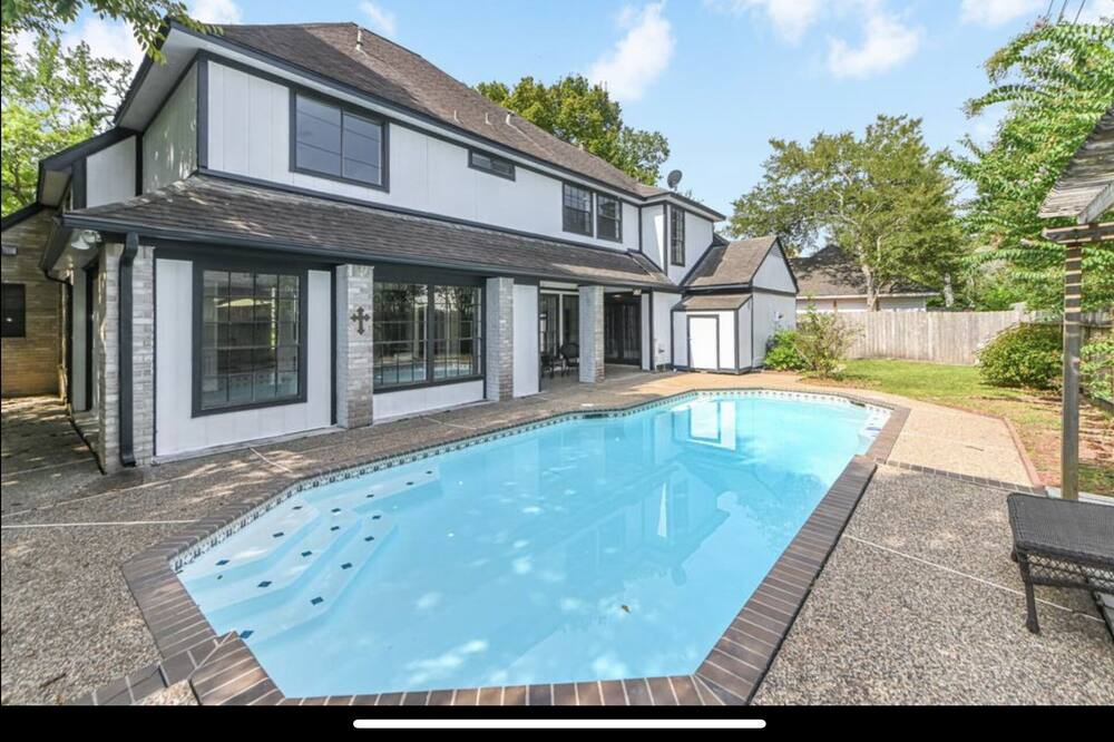Photo of Outdoor in Pecan Grove