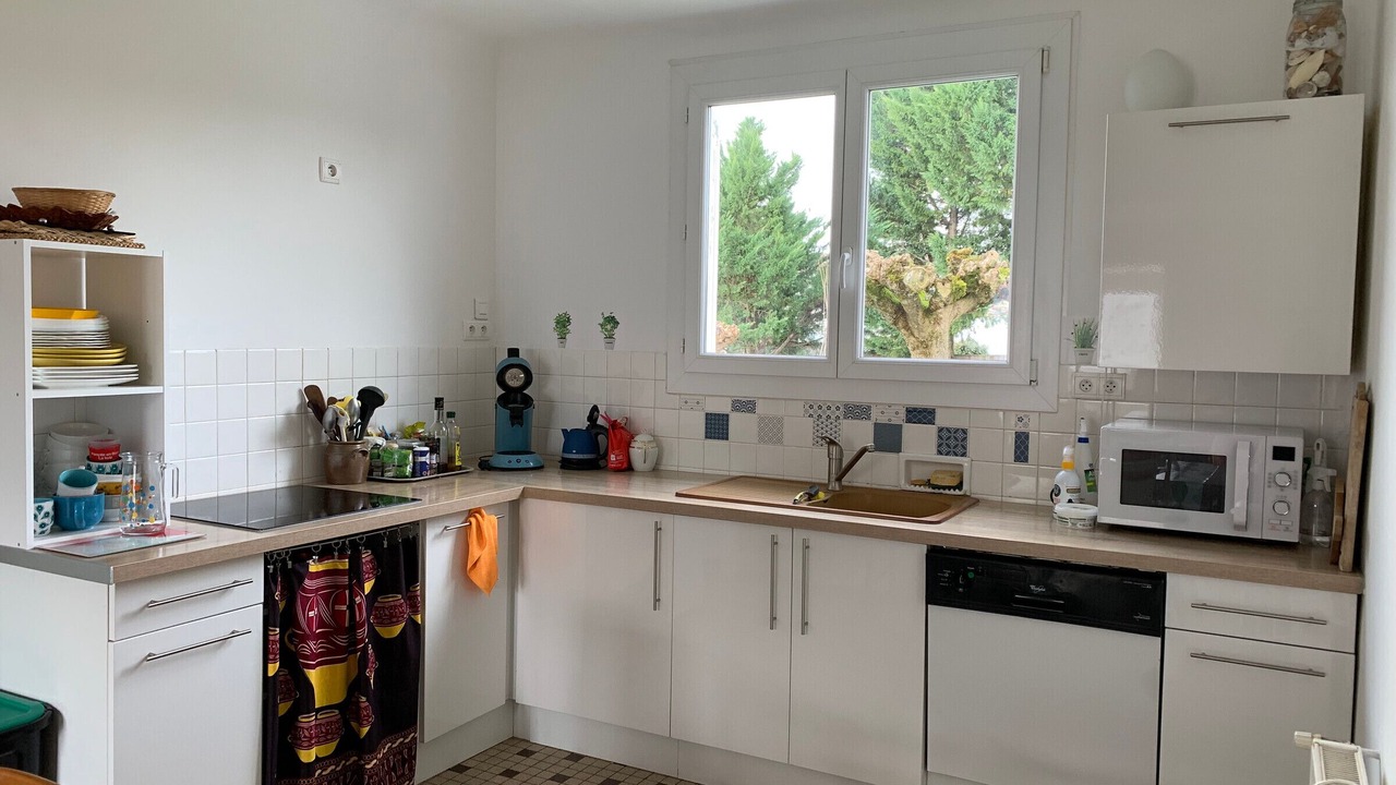 Photo of Kitchen in Parentis-en-Born