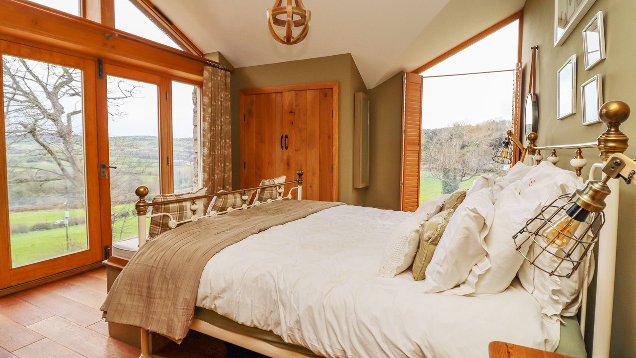 Photo of Others in Llysfaen