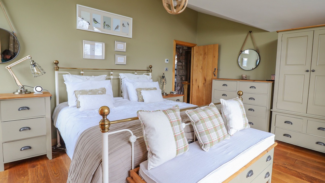 Photo of Others in Llysfaen