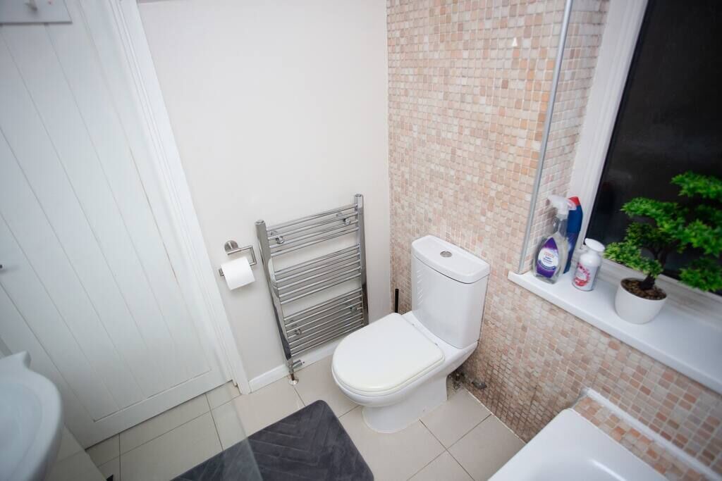 Photo of Bathroom in Townfield