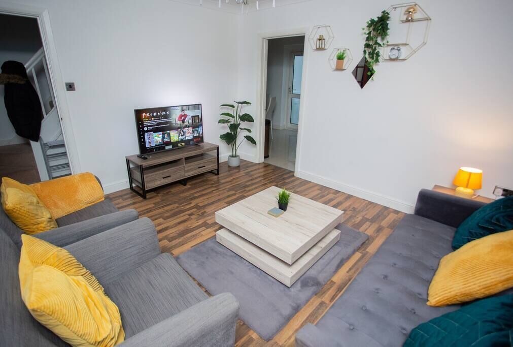 Photo of Livingroom in Townfield