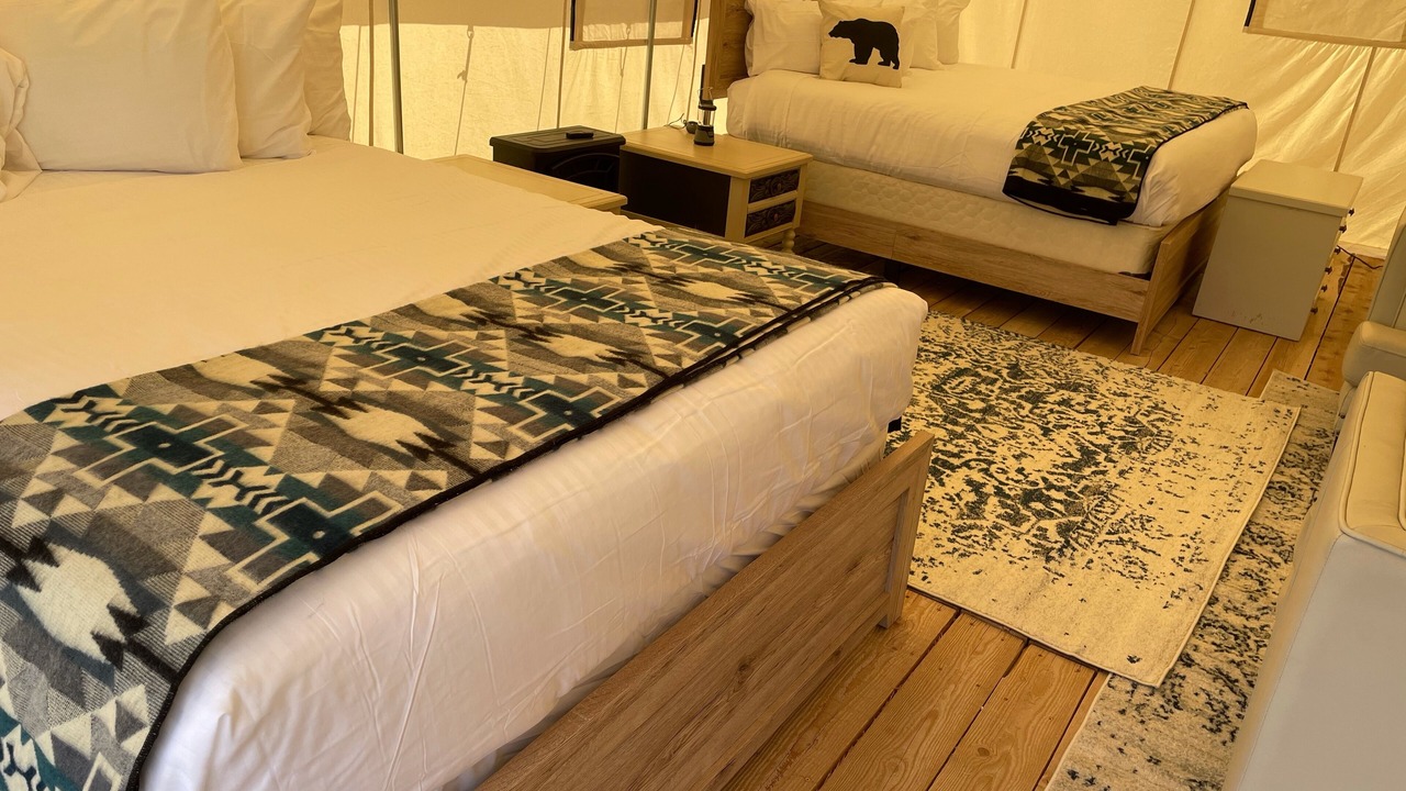 Photo of Others in Pray