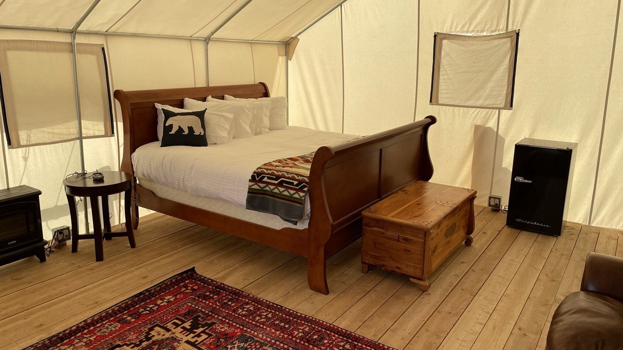 Photo of Others in Pray