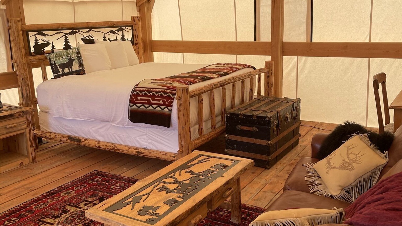 Photo of Others in Pray