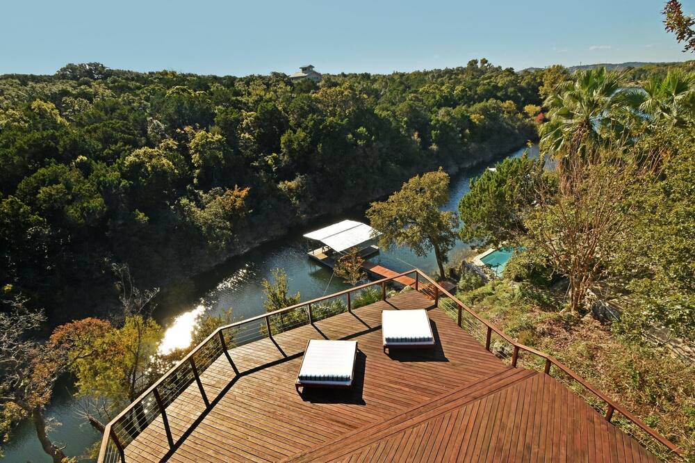 Photo of Outdoor in Volente